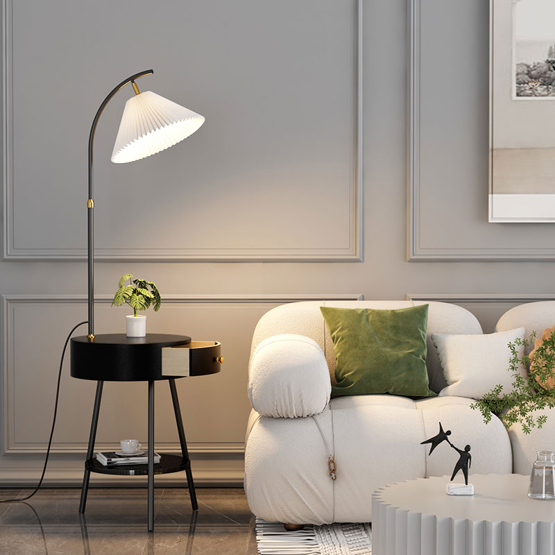 Home Lighting & Decor St Catharines On - مصباح أرضي مقوس مطوي بإضاءة LED