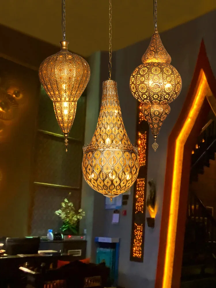 جنوب شرق آسيا المغربي الرجعية  - مراجعة Lighting Metal Wall Decor وسعره