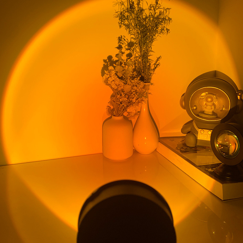 مصباح عرض ضوء غروب الشمس LED ي - مراجعة Sunset Lamp Projection وسعره